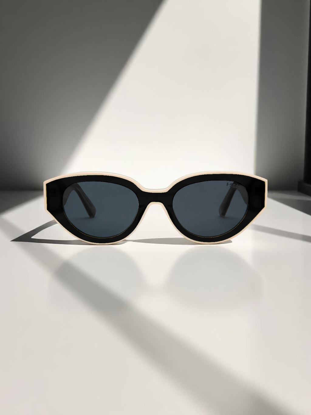 Anteojos Suki - Black